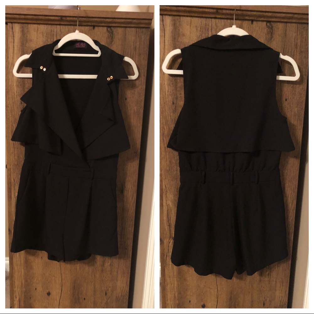 Black romper - Picture 3 of 3